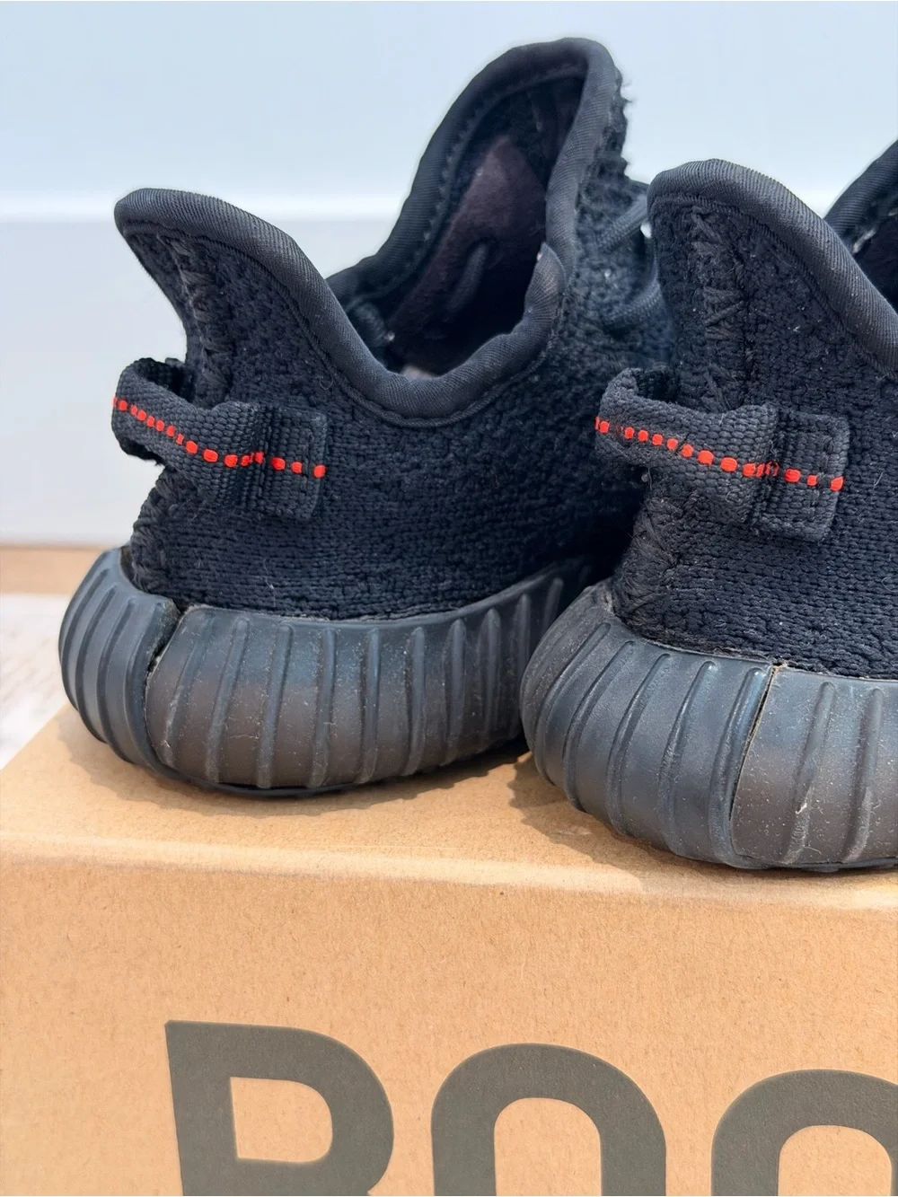 Yeezy comfortable black